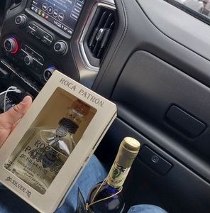 Meet your Posher, Yuyito edgar